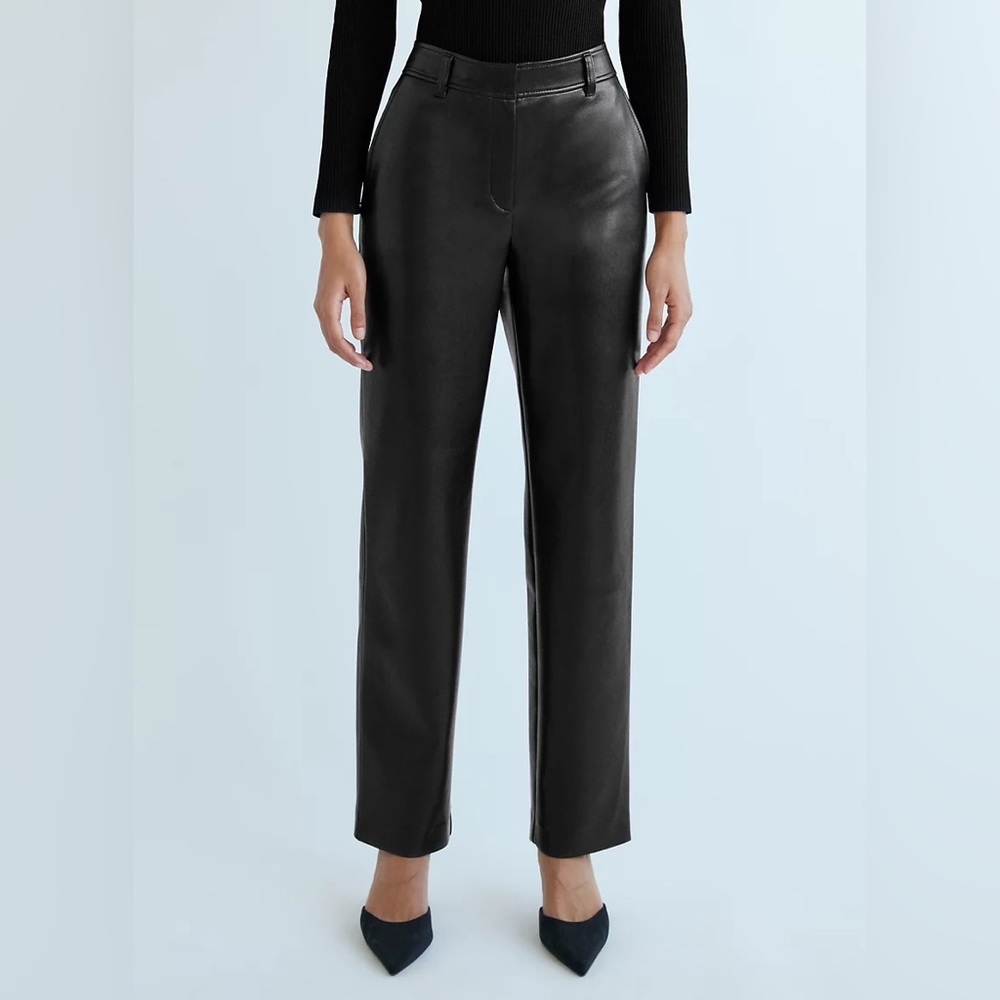 BNWOT Aritzia straight leg Leather Command Pant